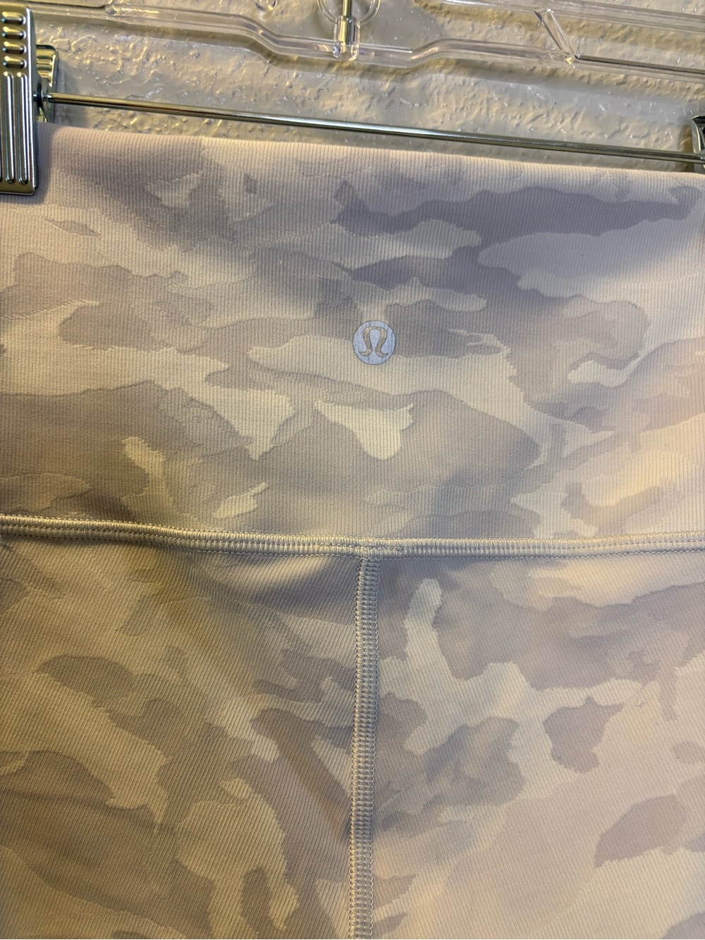 Lululemon Wunder Under Short 10”* Ribbed - Picture 4 of 6